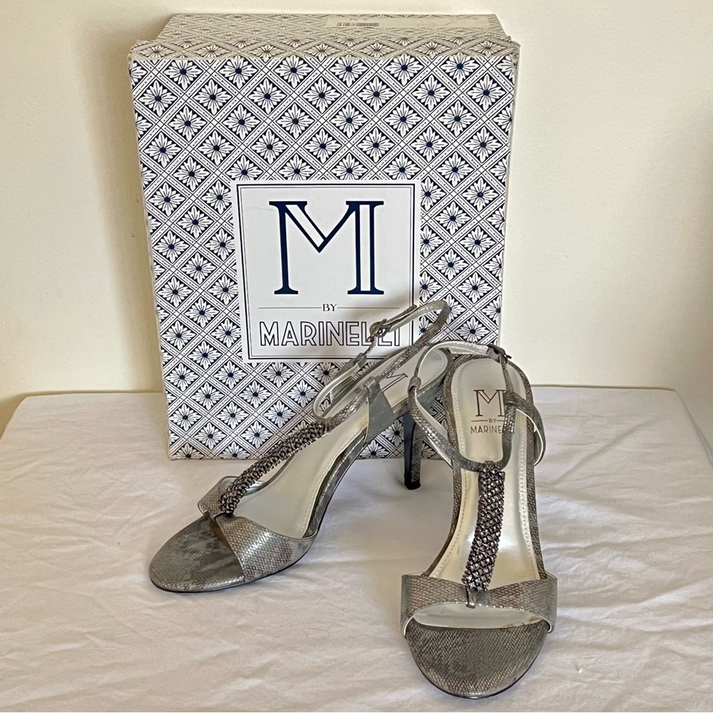 NWB M by Marinelli Gray/Silver Strappy Heels w Rhinestones size Women's 6M